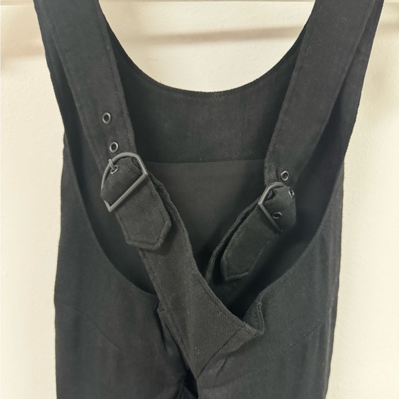 Club Monaco Amabel Dress in Black. - Picture 4 of 7